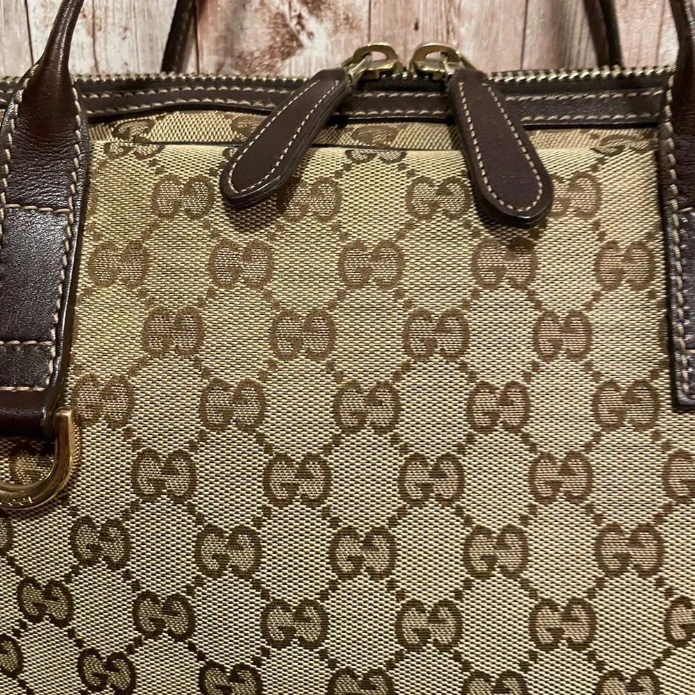 Gucci Beige and Brown Signature shoulder bag , original - Picture 9 of 16